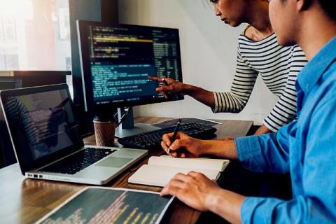 Top Enterprise Software Development Firms for Oil and Gas