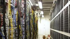 7 Ways Power Cables Affect Data Center Performance and Uptime